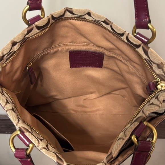 Coach Khaki Signature Canvas Burgundy Stripe Tote Shoulder Bag - Picture 6 of 10